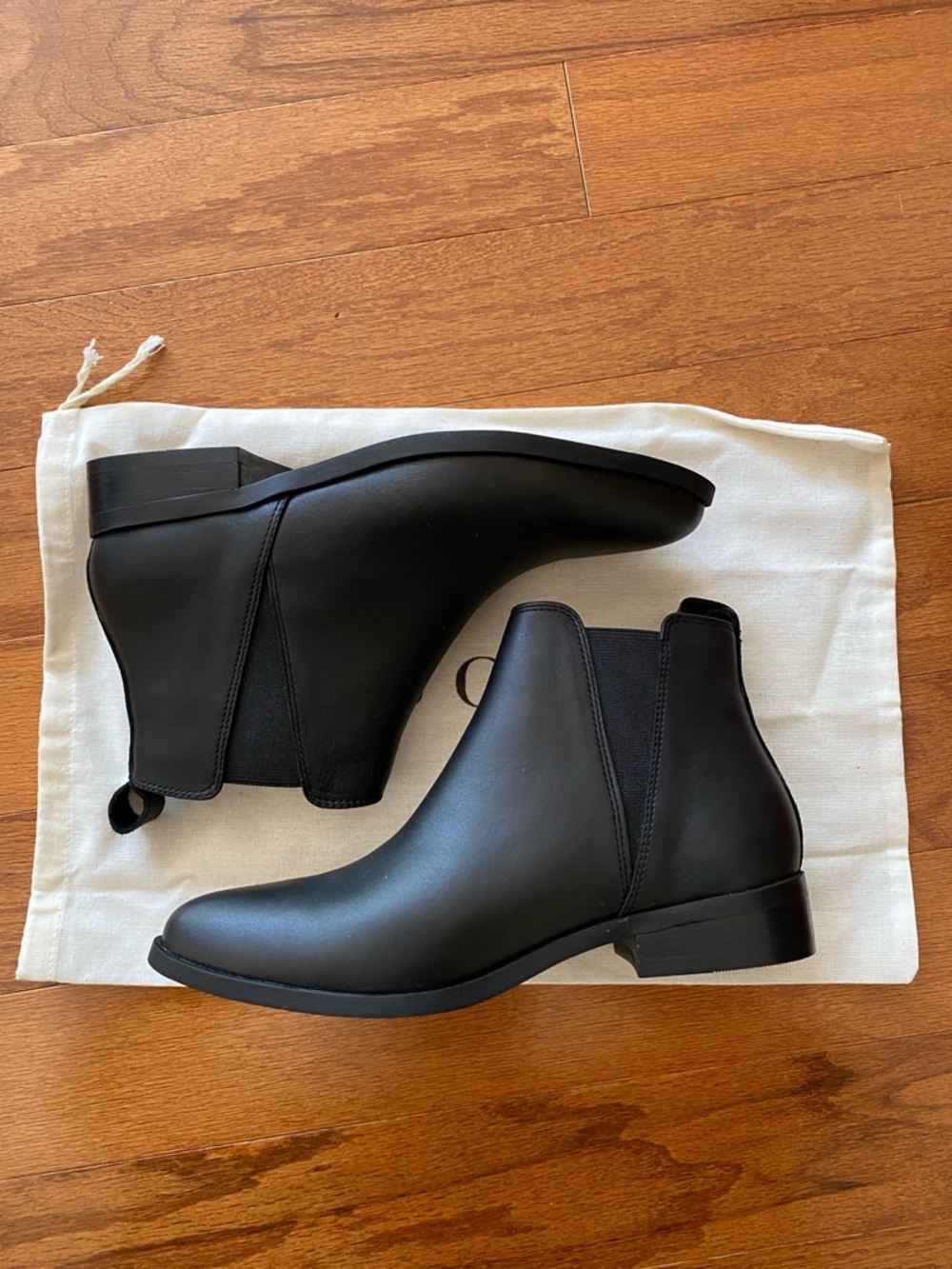 Nisolo Eva Everyday Chelsea Commuter Boot NWT